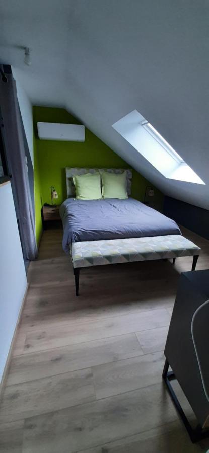 Bed and Breakfast Le Nid Douillet à Chènehutte-les-Tuffeaux Extérieur photo